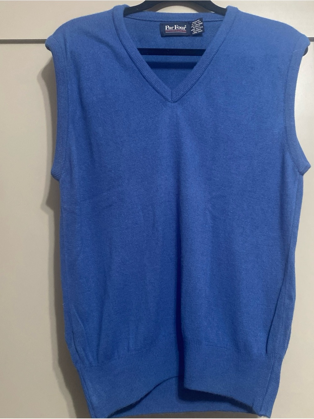 Vintage 80’s Par Four Men's V-Neck Sweater Vest in Blue
